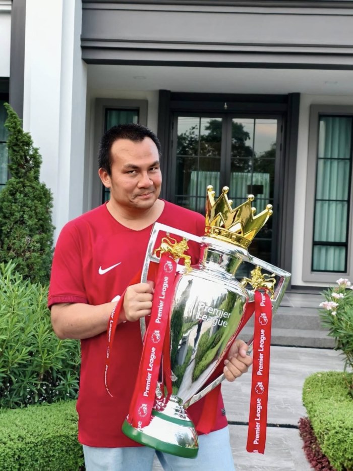 แพรรี่ ไพรวัลย์ แซวสมปอง นครไธสง แพรรี่ ไพรวัลย์ แซวสมปอง นครไธสง