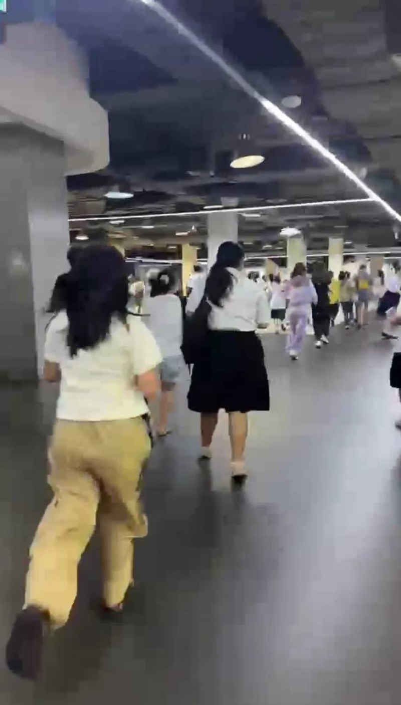 แผ่นดินไหว แผ่นดินไหว