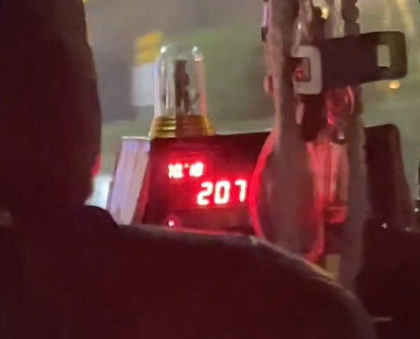 แท็กซี่ไทยมิเตอร์เทอร์โบ แท็กซี่ไทยมิเตอร์เทอร์โบ