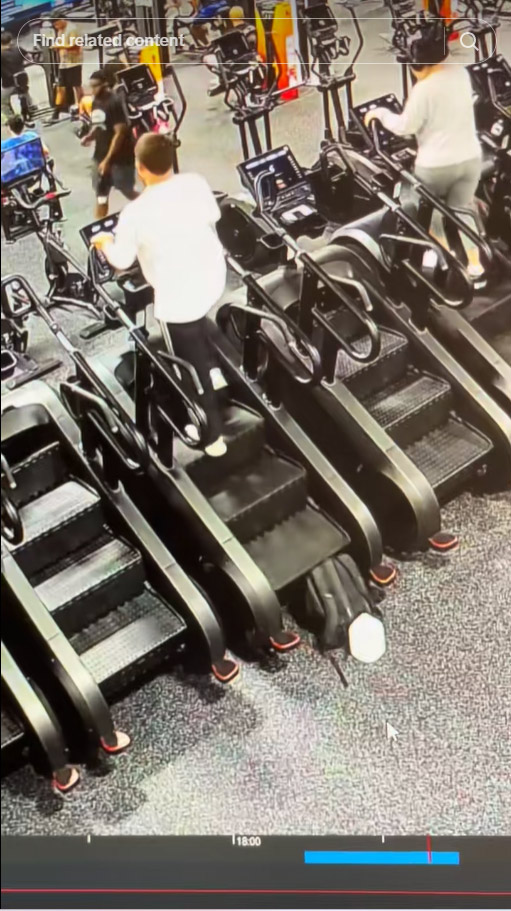 หนุ่มสุดนอยด์ กระเป๋าหายในยิม หนุ่มสุดนอยด์ กระเป๋าหายในยิม