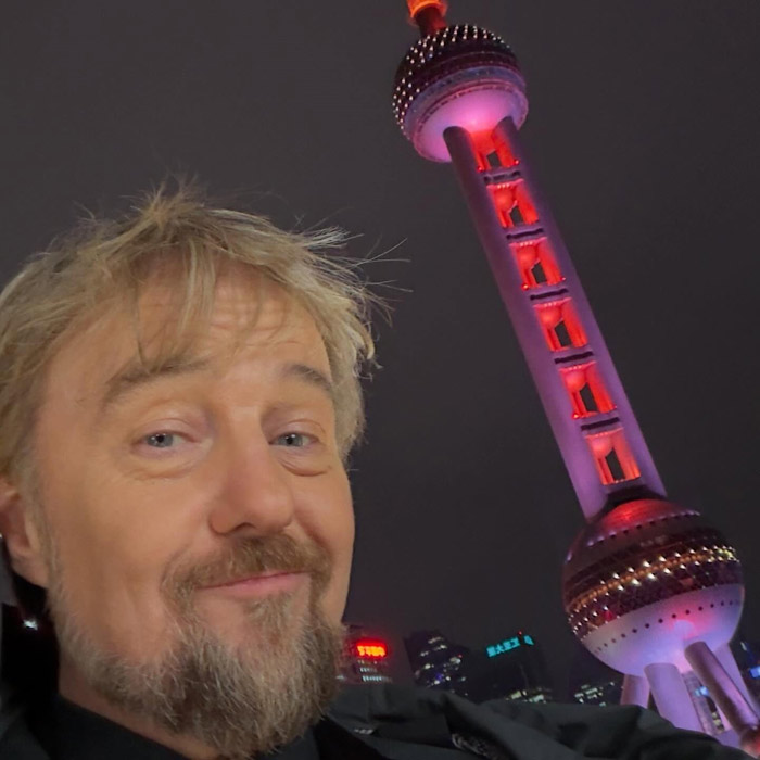 จากลอนดอน สู่เซินเจิ้น หลายคนไม่แปลกใจ จากลอนดอน สู่เซินเจิ้น หลายคนไม่แปลกใจ