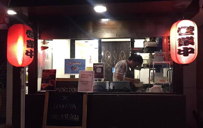 โบกมือลา หลังอยู่มา 7 ปี โบกมือลา หลังอยู่มา 7 ปี