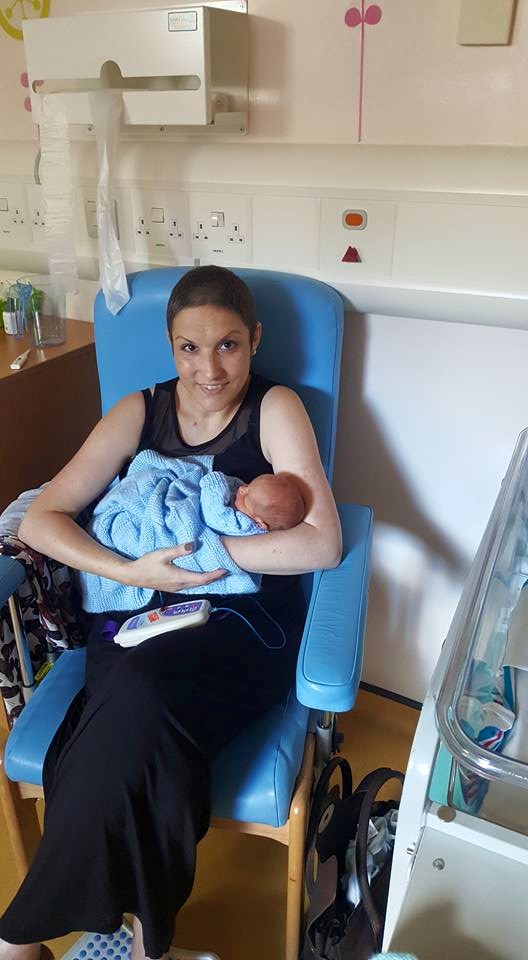 คุณแม่หัวใจยอดนักสู้ คุณแม่หัวใจยอดนักสู้