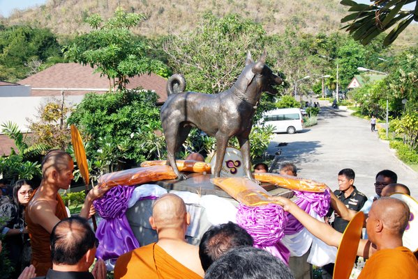 คุณทองแดง คุณทองแดง