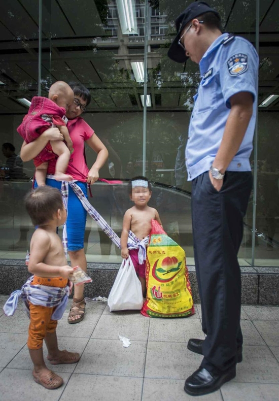 แจกลูกฟรี แจกลูกฟรี