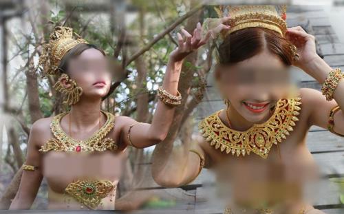 ถ่ายแบบเปลือย ถ่ายแบบเปลือย