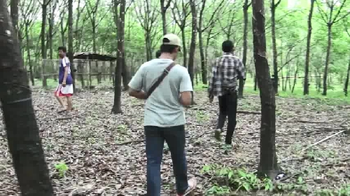 พบศพเด็กหญิงวัย 13 ปี ถูกลักพาตัว พบศพเด็กหญิงวัย 13 ปี ถูกลักพาตัว