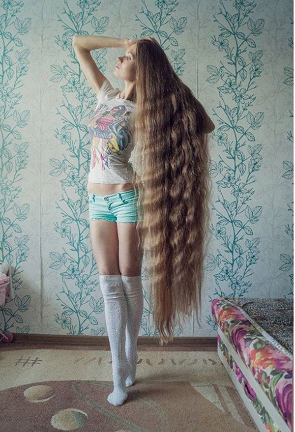 สาวผมยาว สาวผมยาว