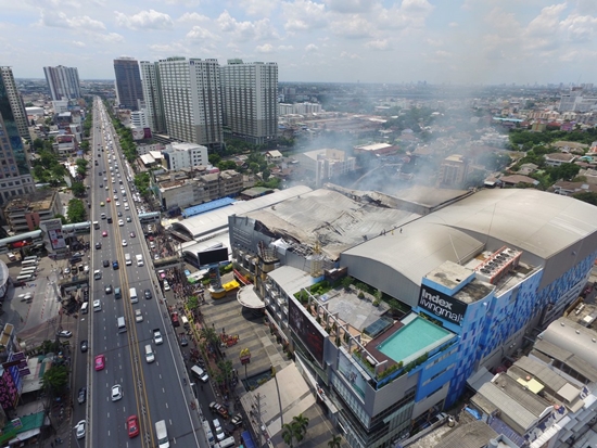 ไฟไหม้เมเจอร์ ปิ่นเกล้า ไฟไหม้เมเจอร์ ปิ่นเกล้า