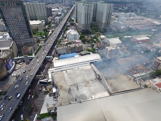 ไฟไหม้เมเจอร์ ปิ่นเกล้า ไฟไหม้เมเจอร์ ปิ่นเกล้า