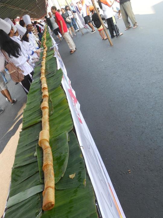 ปอเปี๊ยะ ยาวสุดในโลก ปอเปี๊ยะ ยาวสุดในโลก