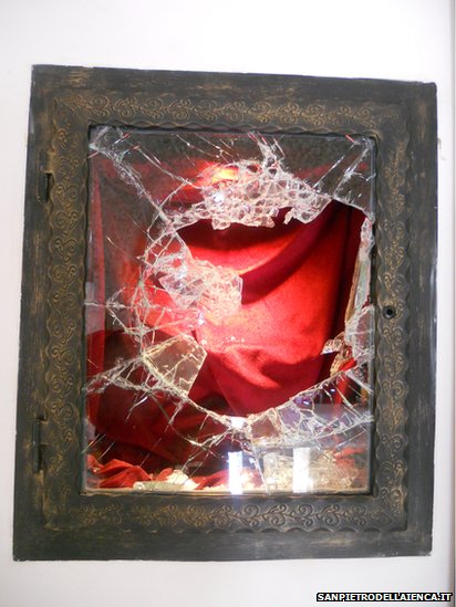 ตร. ล่าโจรขโมยผ้าเปื้อนพระโลหิตโป๊ปจอห์น ปอล ที่อิตาลี ตร. ล่าโจรขโมยผ้าเปื้อนพระโลหิตโป๊ปจอห์น ปอล ที่อิตาลี