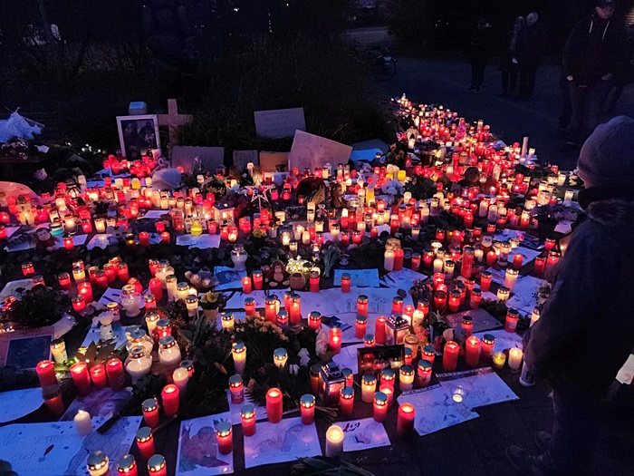 จนท. จำใจยิงกอริลลาทิ้ง จนท. จำใจยิงกอริลลาทิ้ง