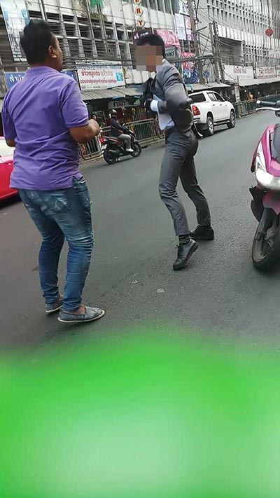 ชนแล้วหนี ชนแล้วหนี