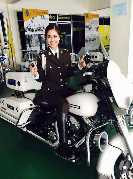 บิ๊กไบค์ชนมอเตอร์ไซค์ บิ๊กไบค์ชนมอเตอร์ไซค์