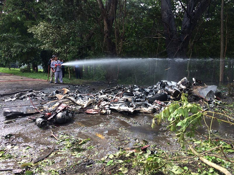 เครื่องบินซ้อมรบตก เครื่องบินซ้อมรบตก