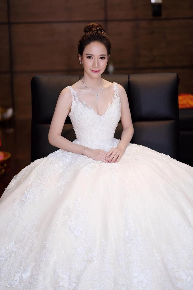 แต่งหน้าเจ้าสาว แต่งหน้าเจ้าสาว