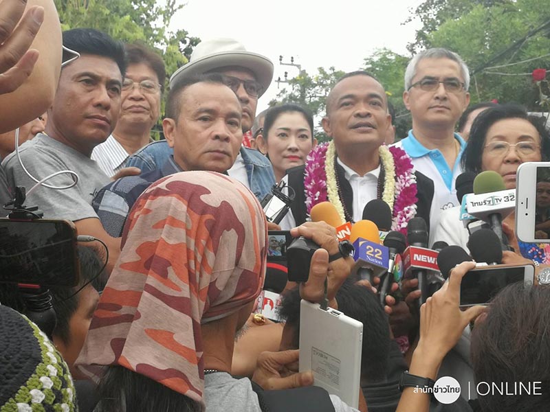 จตุพร พรหมพันธุ์ จตุพร พรหมพันธุ์