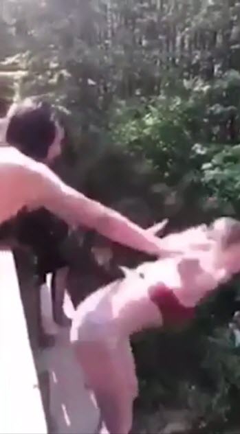 เพื่อนแกล้ง เพื่อนแกล้ง