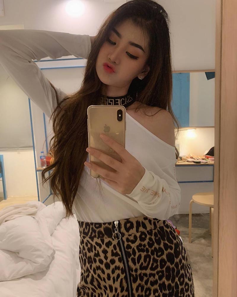 ใบเตย เพลงที่มีงูออกมา ใบเตย เพลงที่มีงูออกมา