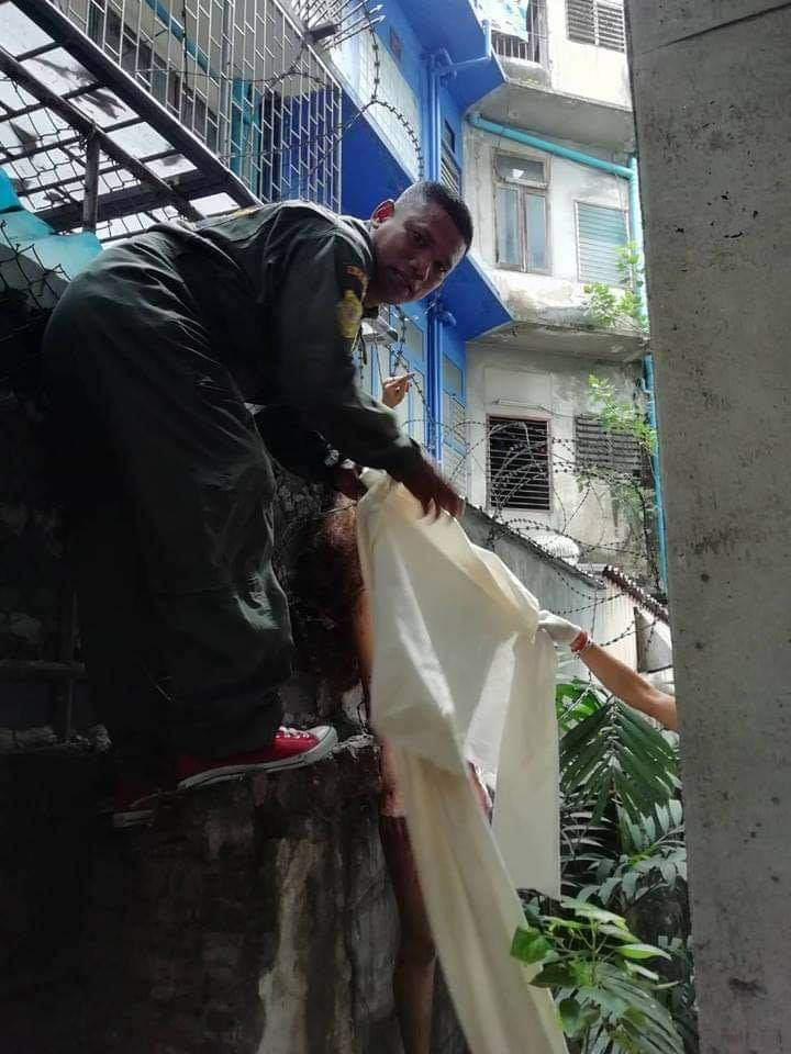 กระโดดตึกฆ่าตัวตาย กระโดดตึกฆ่าตัวตาย