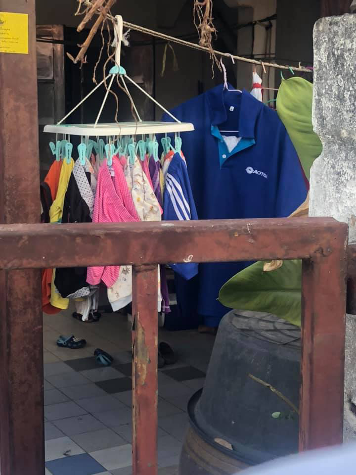 พนักงานสายการบินฉาว พนักงานสายการบินฉาว