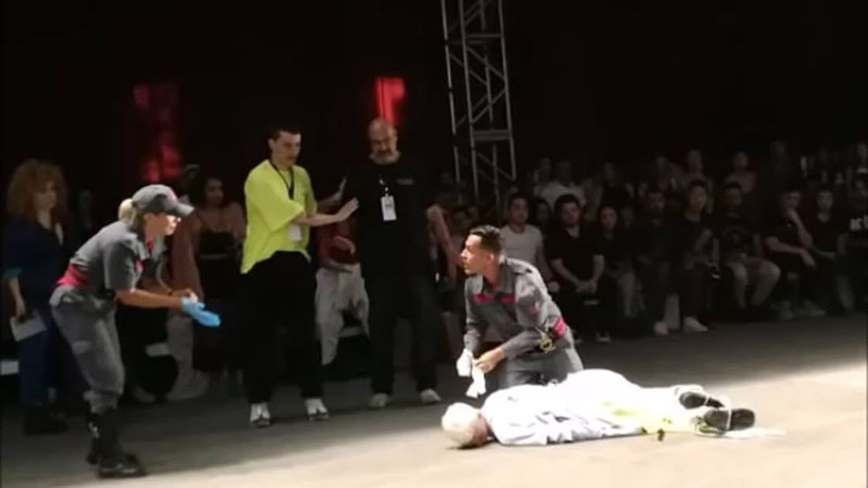 หน้าคว่ำบนรันเวย์ หน้าคว่ำบนรันเวย์