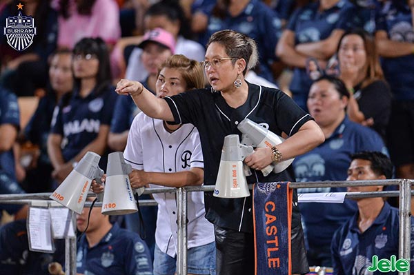 ทีมบอลเนวิน ทีมบอลเนวิน