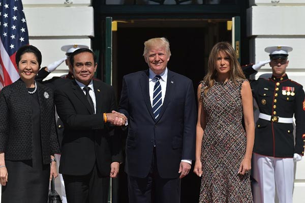 ประยุทธ์ จันทร์โอชา ประยุทธ์ จันทร์โอชา