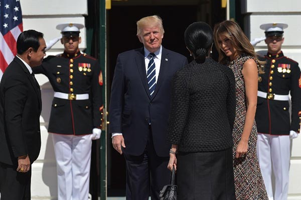 ประยุทธ์ จันทร์โอชา ประยุทธ์ จันทร์โอชา