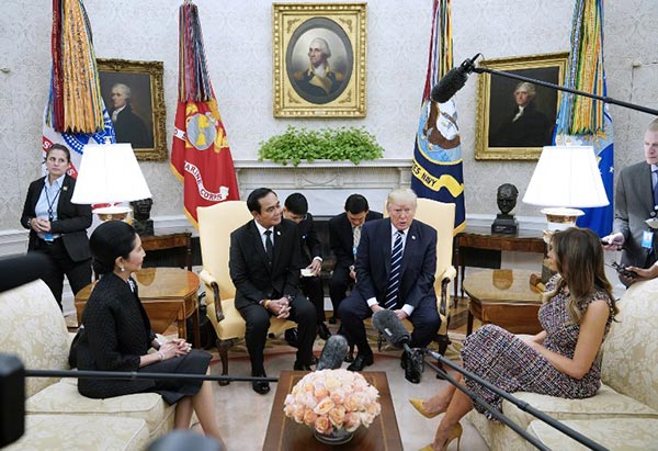 ประยุทธ์ จันทร์โอชา ประยุทธ์ จันทร์โอชา