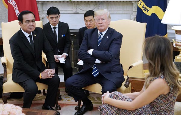 ประยุทธ์ จันทร์โอชา ประยุทธ์ จันทร์โอชา