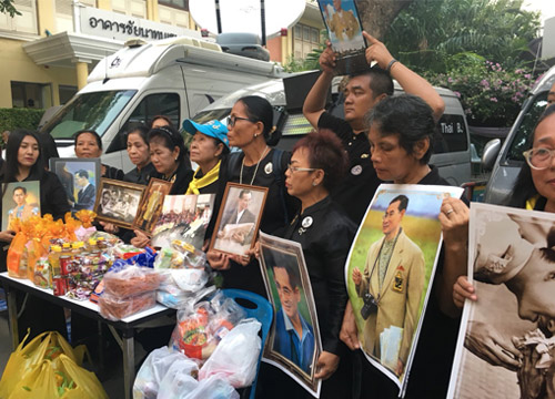 ในหลวง ร.9 ในหลวง ร.9