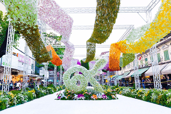 ซุ้มดอกไม้ปากคลองตลาด ซุ้มดอกไม้ปากคลองตลาด