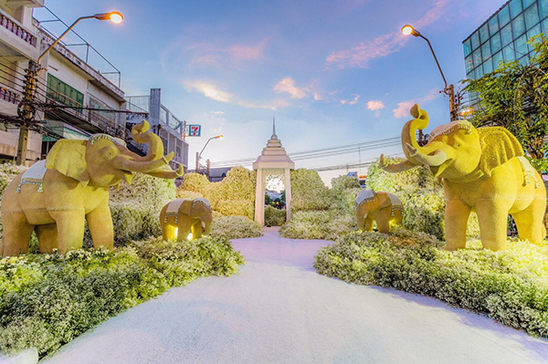 ซุ้มดอกไม้ปากคลองตลาด ซุ้มดอกไม้ปากคลองตลาด