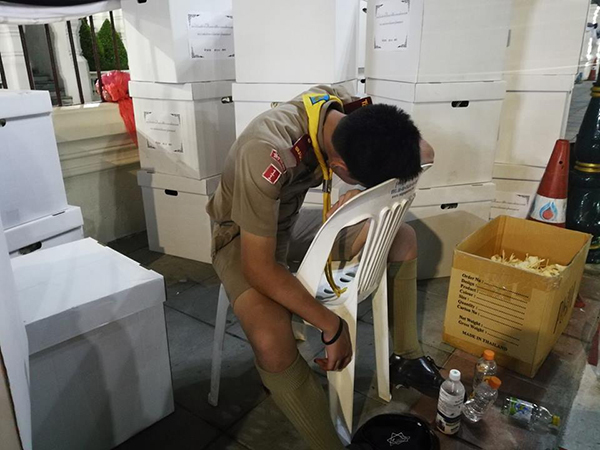 ซุ้มถวายดอกไม้จันทน์ ซุ้มถวายดอกไม้จันทน์