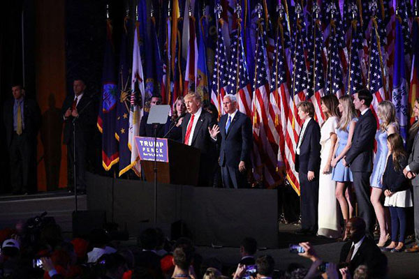 โดนัลด์ ทรัมป์ โดนัลด์ ทรัมป์