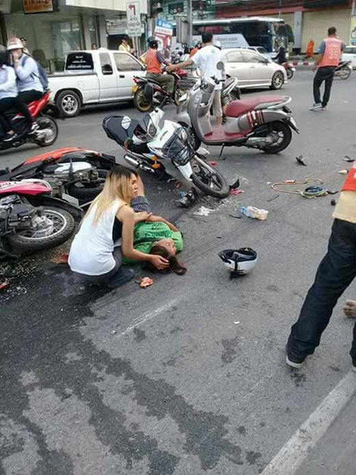 กระบะชนแล้วหนี กระบะชนแล้วหนี