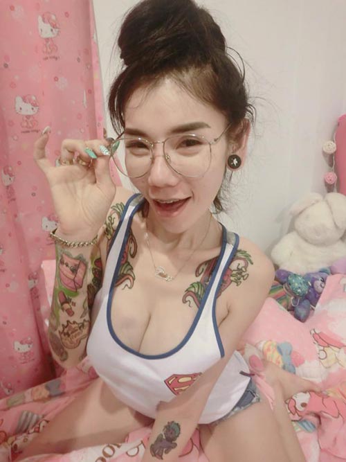 ฟลุ๊คศรี มณีเด้ง ฟลุ๊คศรี มณีเด้ง