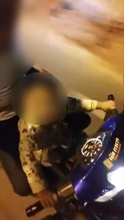 ปล่อยเด็กบังคับมอเตอร์ไซค์ ปล่อยเด็กบังคับมอเตอร์ไซค์