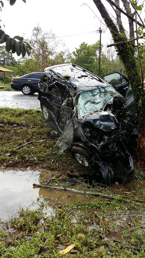 ทหารรถคว่ำ ทหารรถคว่ำ