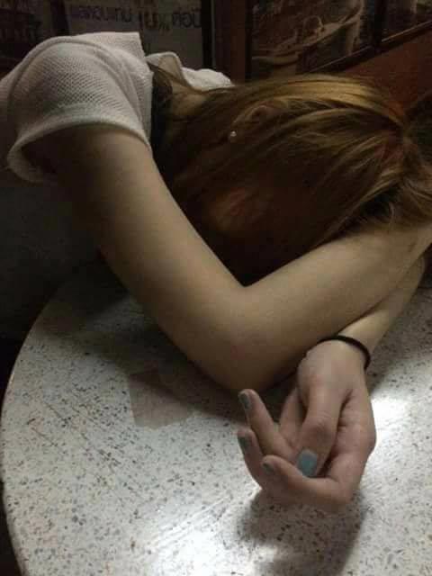 วินนั่งเฝ้าลูกค้า วินนั่งเฝ้าลูกค้า
