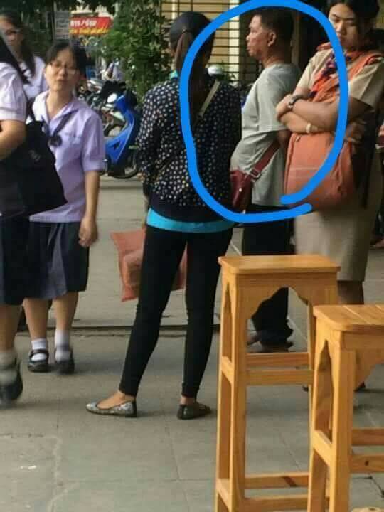 โรคจิตชักหนอนโชว์ โรคจิตชักหนอนโชว์