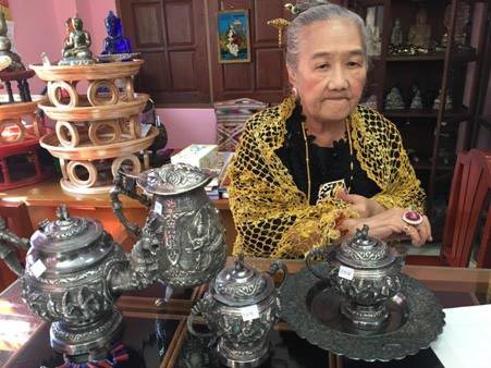 เจ้าสร้อยมาลา เจ้าสร้อยมาลา