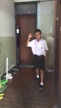 พ่อซื้อมอเตอร์ไซค์ให้ลูก พ่อซื้อมอเตอร์ไซค์ให้ลูก