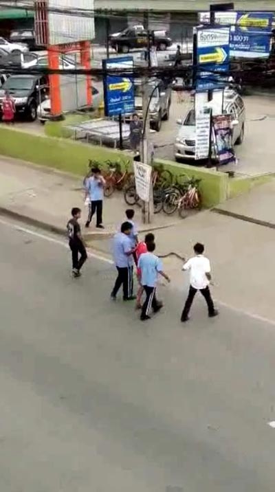 เด็กเทคโนปิดถนน เด็กเทคโนปิดถนน