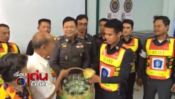 คลิปตำรวจไล่ล่าคนร้าย คลิปตำรวจไล่ล่าคนร้าย