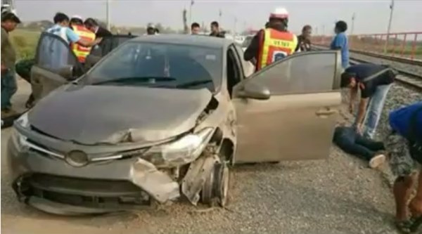 คลิปตำรวจไล่ล่าคนร้าย คลิปตำรวจไล่ล่าคนร้าย