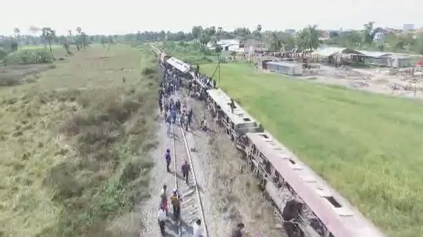 รถไฟสายใต้ชนรถบรรทุกขนวัว รถไฟสายใต้ชนรถบรรทุกขนวัว