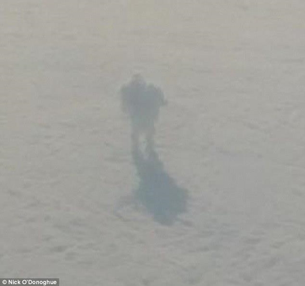 หุ่นยนต์เดินบนเมฆ หุ่นยนต์เดินบนเมฆ